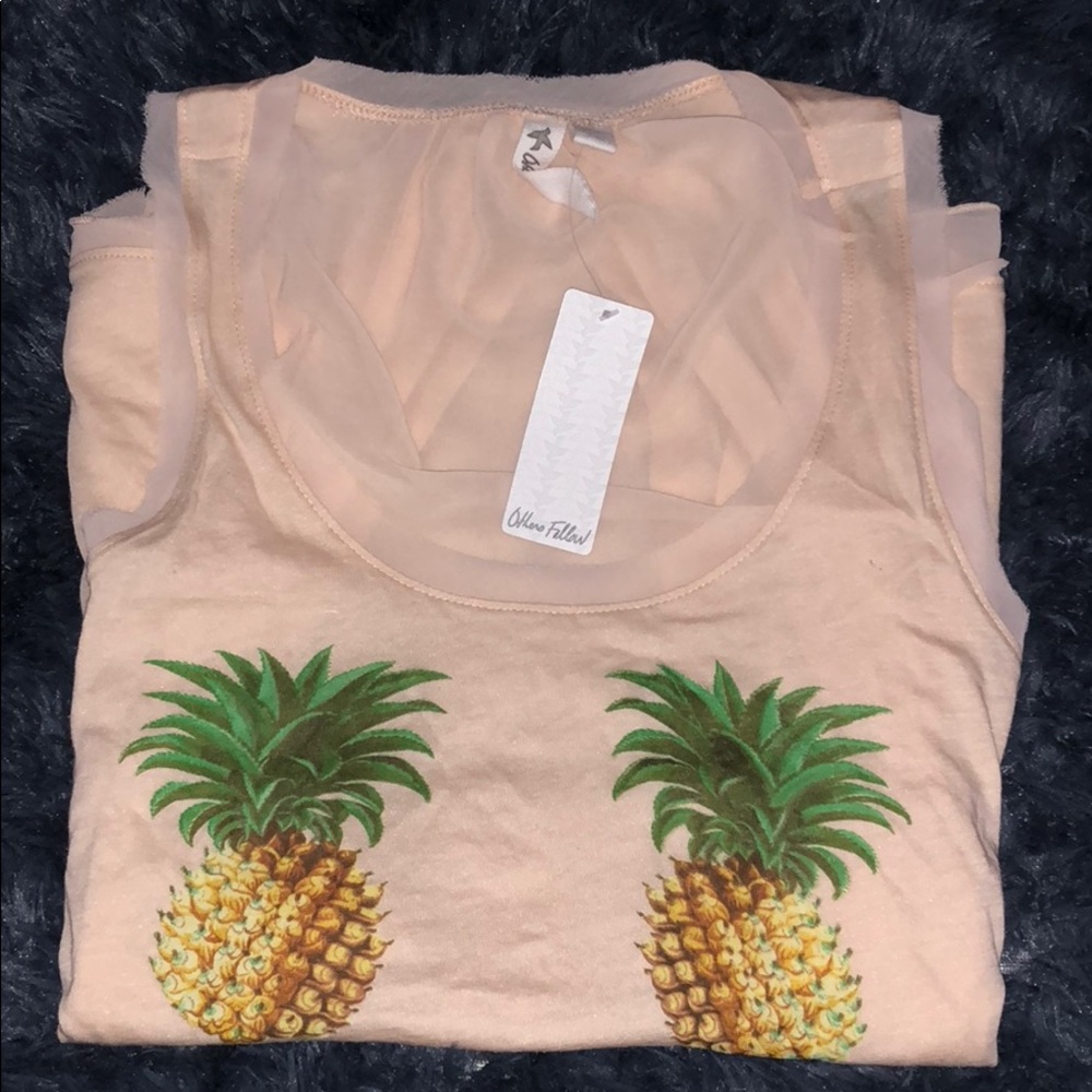 🆕 OTHERS FOLLOW GOT PINEAPPLES PEACH TANK TOP - Picture 7 of 7